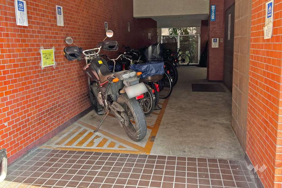 駐輪場・バイク置場