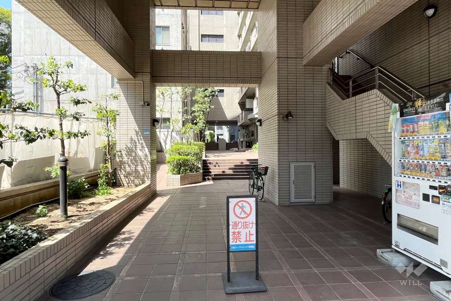 エントランスアプローチ