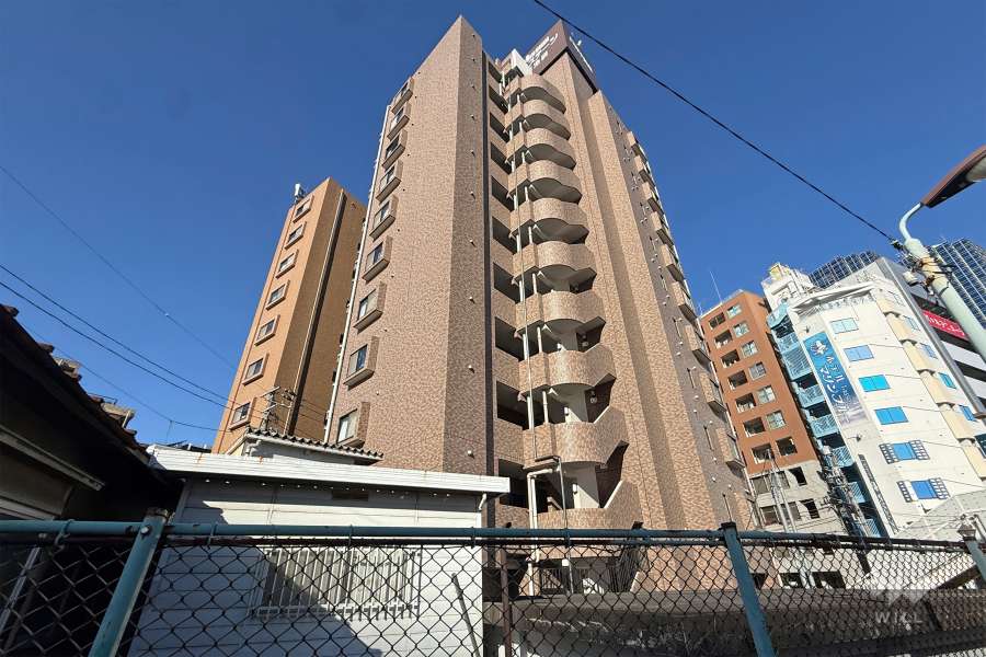 日神パレステージ西池袋の外観（北東側から）