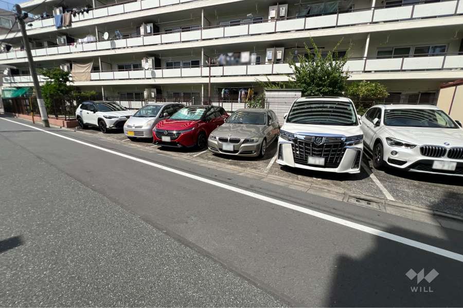 敷地内駐車場（屋外平面式）
