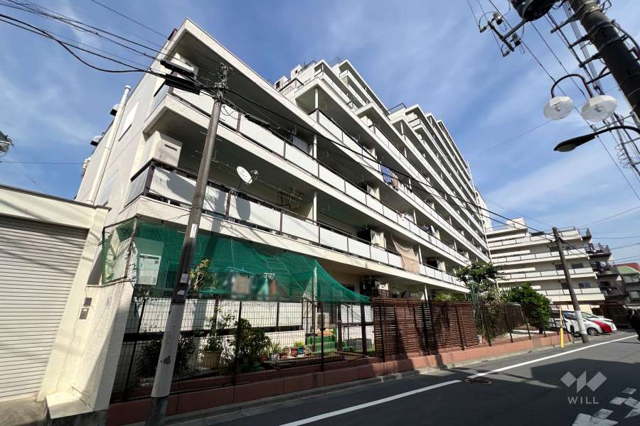 東建池袋要町マンションの外観（西側から）