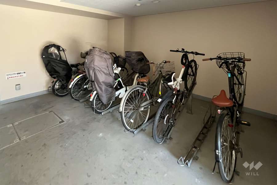 駐輪場