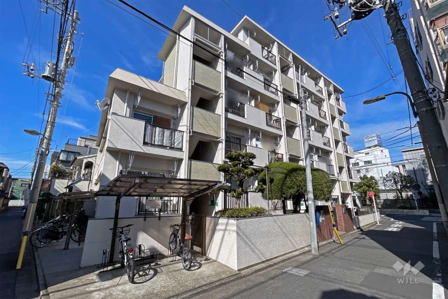 池袋本町第二ローヤルコーポの外観（南東側から）