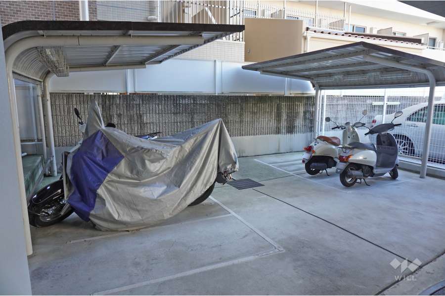 バイク置場