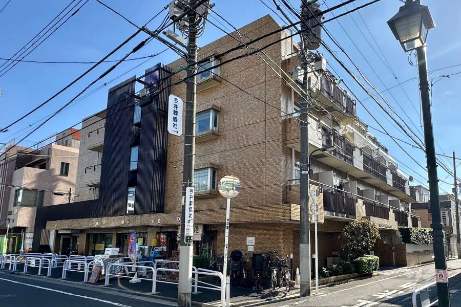 ライオンズマンション東長崎の外観（北側から）