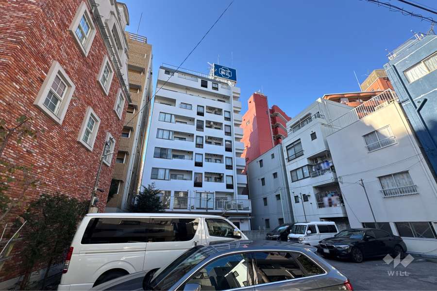 グローリア駒込の外観（北東側から）