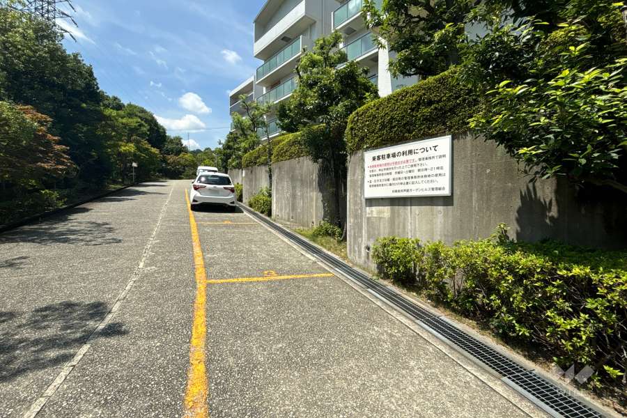 来客用駐車場