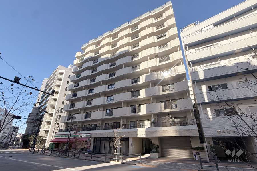 クレール池袋の外観（南東側から）