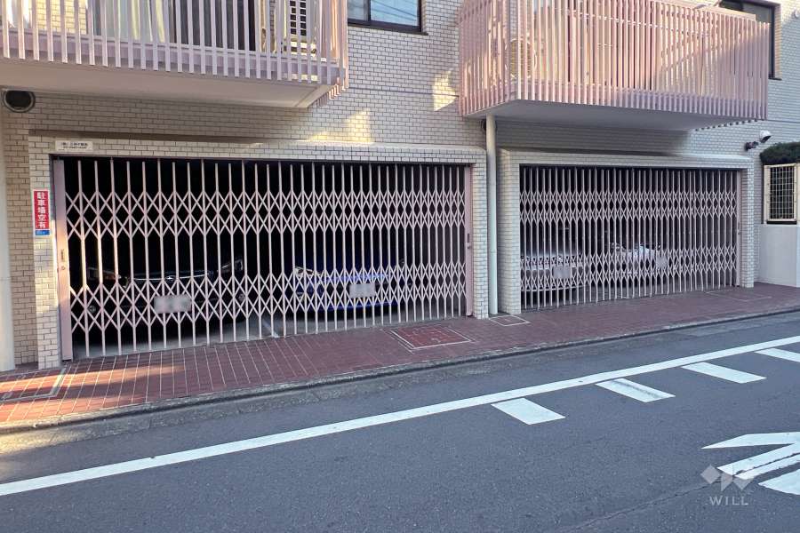 敷地内駐車場（屋内平面式）