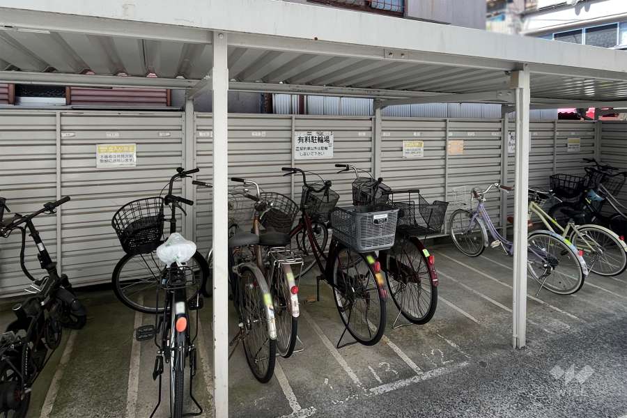 駐輪場　