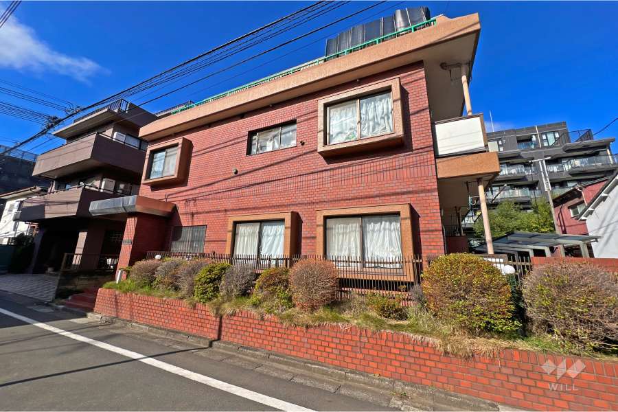 ハピーライフ池袋の外観（南東側から）