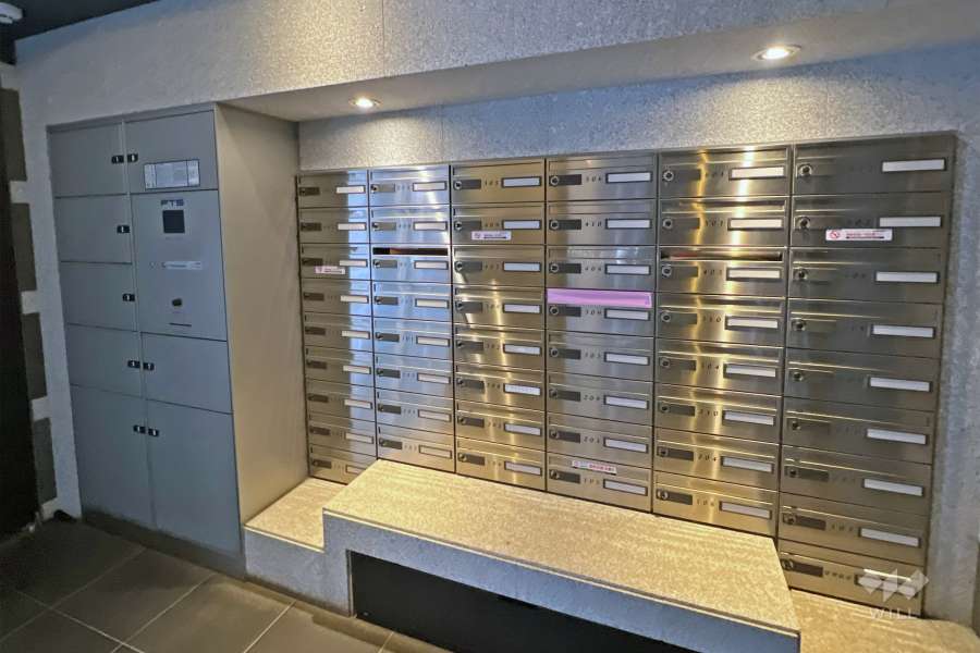 宅配ボックスと共用ポスト