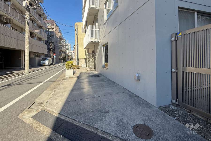 敷地内駐車場（屋外平面式）