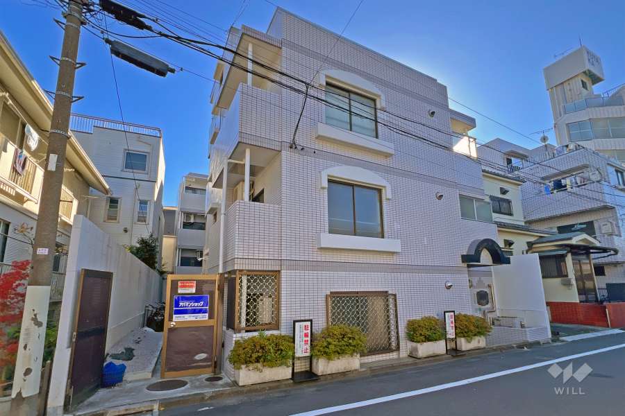 メゾン・ド・エポークの外観（北東側から）