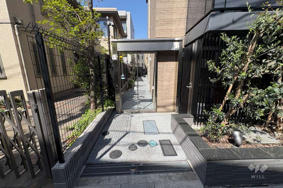 サブエントランス