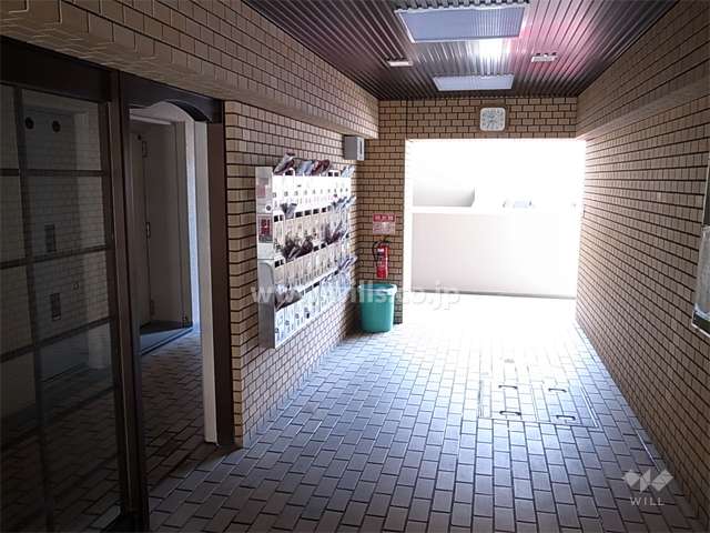 エントランスホール