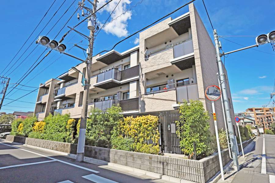 オープンレジデンシア千川の外観（南東側から）