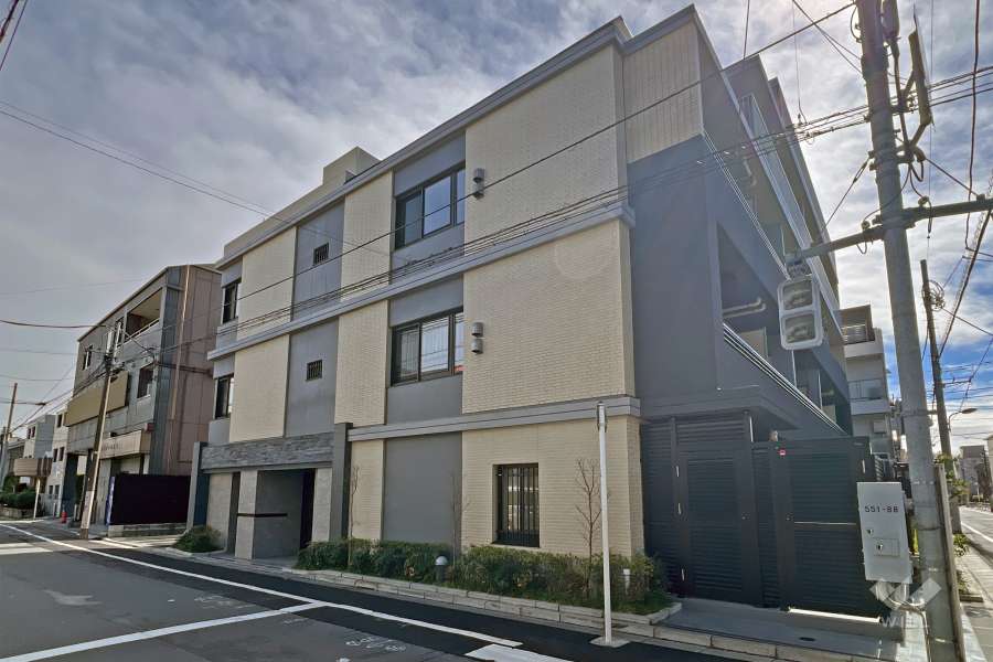 オープンレジデンシア千川フロントの外観（北西側から）