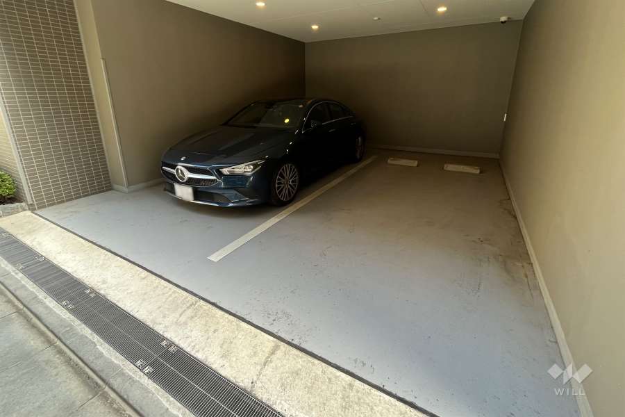 敷地内駐車場（屋内平面式）