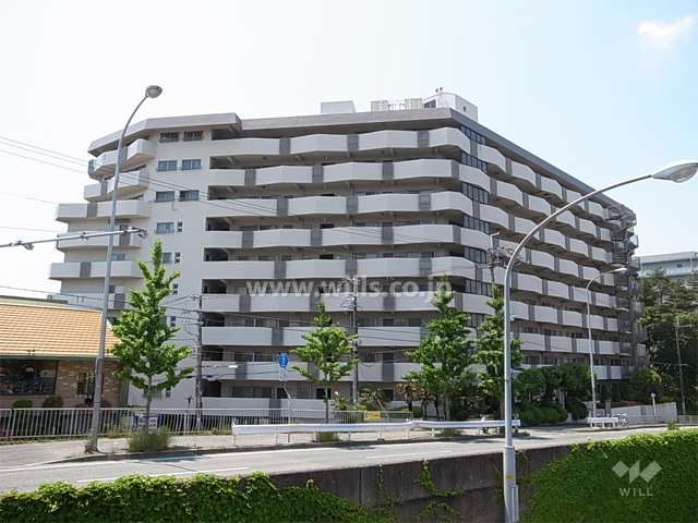 メゾン豊中刀根山の外観（北東側から）