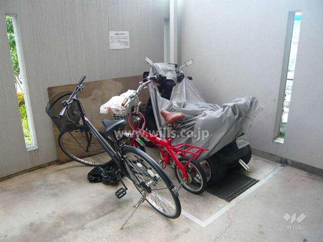 バイク置場