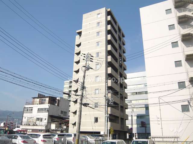 ダイドーメゾン阪神西宮の外観（南から）