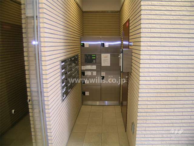 宅配ボックスと共用ポスト