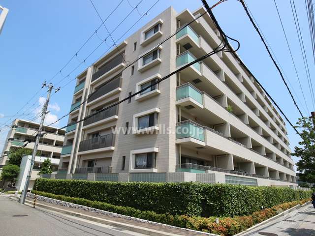 ライオンズ甲東園グランフォートの外観（南西側から）