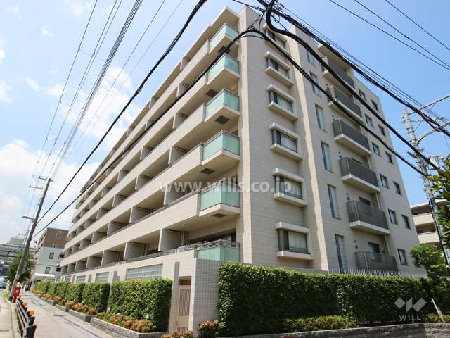 ライオンズ甲東園グランフォートの外観（南東側から）