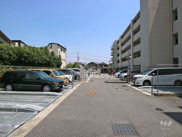 敷地内駐車場(屋外機械式)