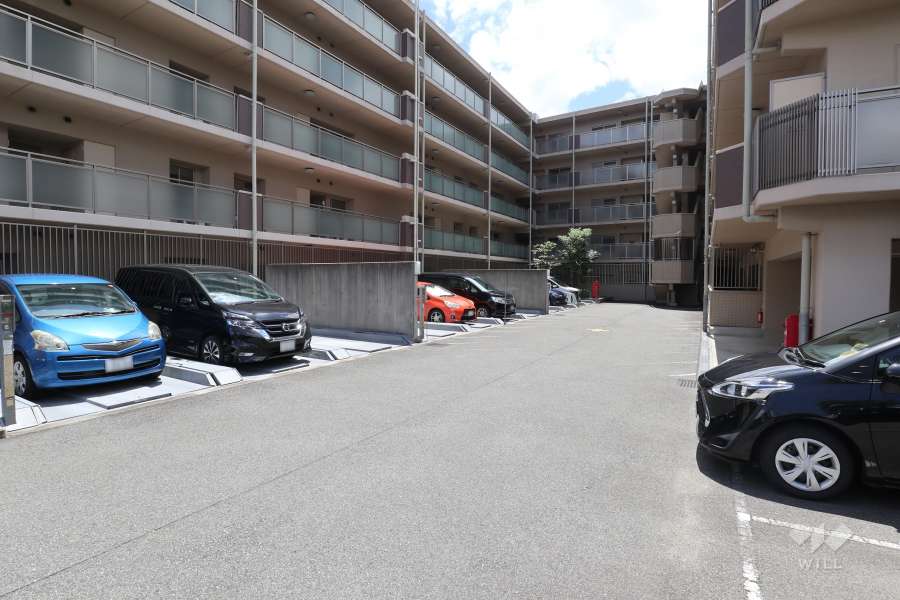敷地内駐車場（屋外機械式・屋外平面式）