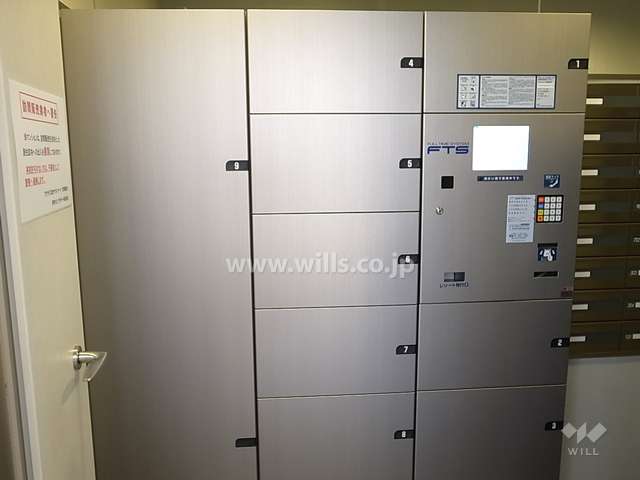 宅配ボックスと共用ポスト