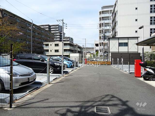 敷地内駐車場（屋外機械式）