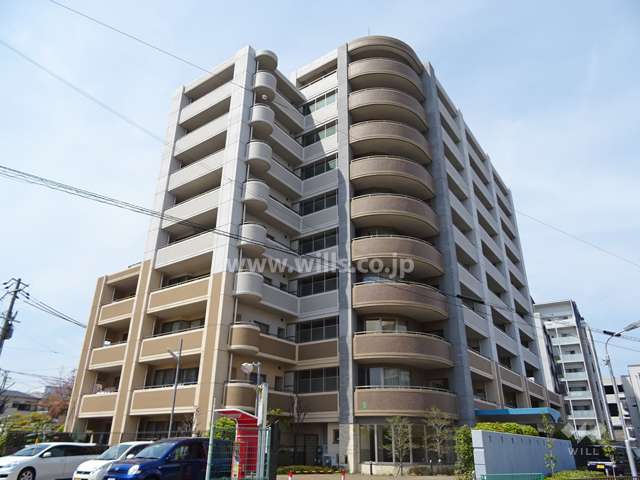 アズ・メイプ・リバティの外観（南東側から）