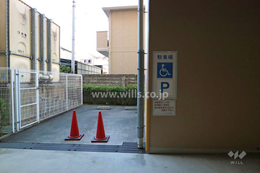 来客用駐車場