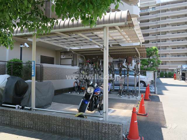 バイク置場