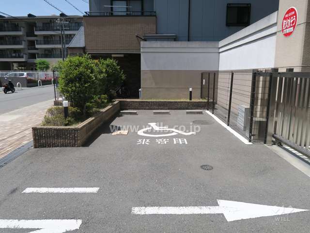 来客用駐車場