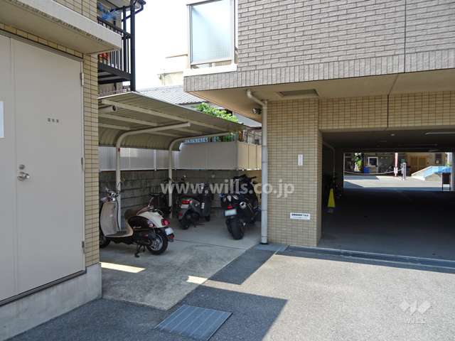 バイク置場