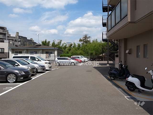 敷地内駐車場（平面式）