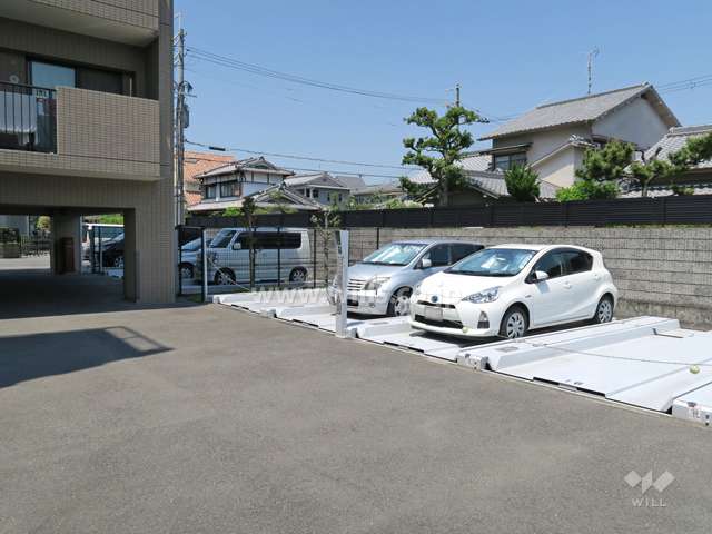 敷地内駐車場（屋外機械式）