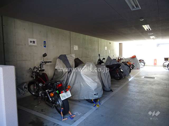 バイク置場