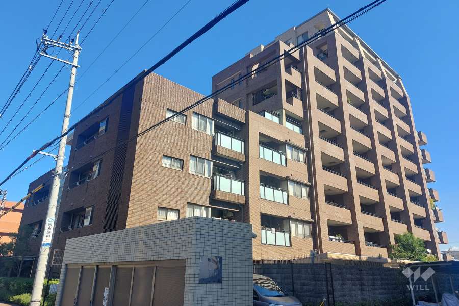 シティハウス茨木新中条の外観（南西側から）