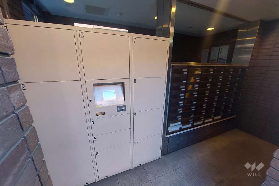 宅配ボックスと共用ポスト