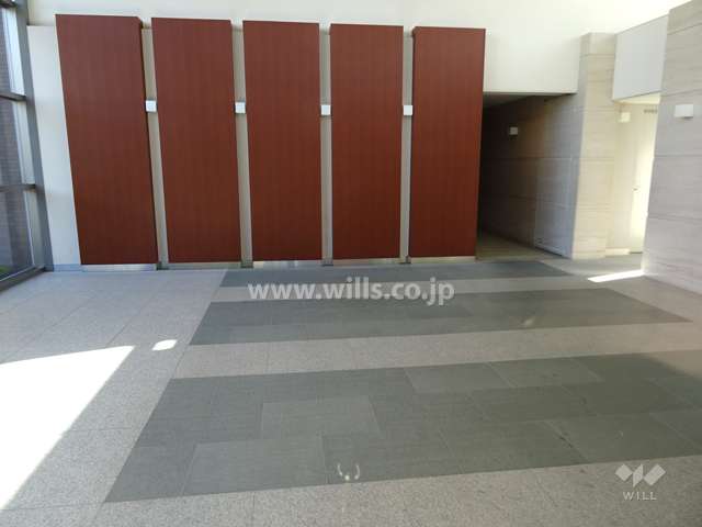 エントランスホール