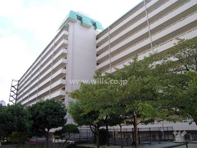 朝日プラザ千里Ａ棟の外観（北西側から）