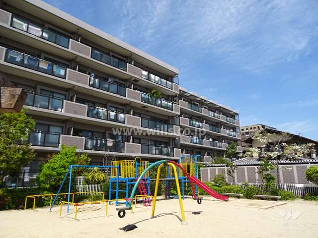 敷地に隣接する奈良町第二児童遊園