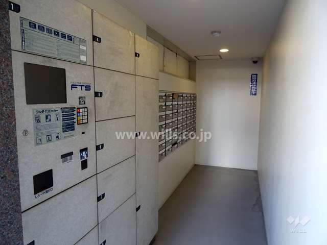 宅配ボックスと共用ポスト