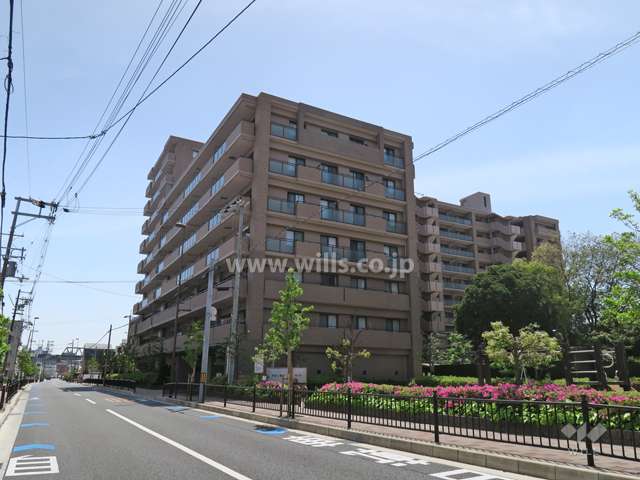 ステイツ茨木彩園の街の外観（北東側から）