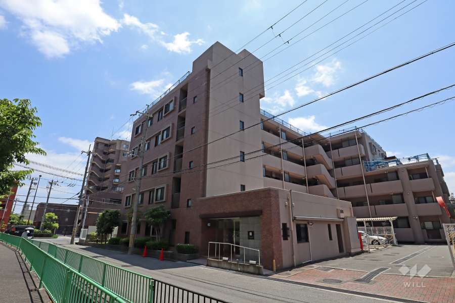 ステイツ茨木・奈良町アネックスの外観（北西側から）