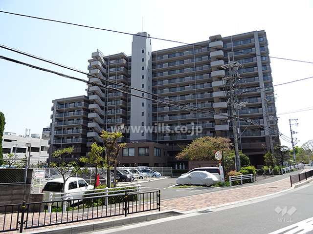 ステイツ南茨木の外観（北西側から）